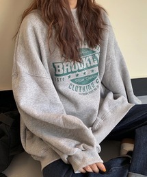 BROOKLYNフロントロゴスウェット