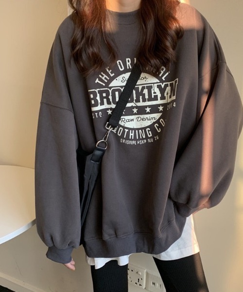 wears(ウェアーズ)の「BROOKLYNフロントロゴスウェット(スウェット・レディース・チャコールグレー/ワインレッド/グレー・FREE)」の10枚目の写真