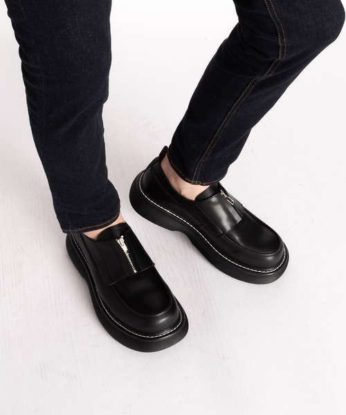 SVEC（シュベック）の「センタージップ ボリュームソール スリッポンシューズ（スリッポン・メンズ・ブラック・40/42/43/44/41/39）」の4枚目の写真