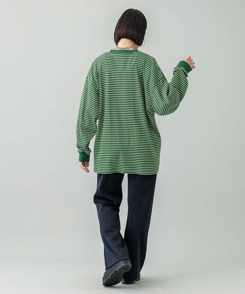 X-girl(エックスガール)の「STRIPED LOOSE FIT TOP(Tシャツ/カットソー・レディース・ブラック/ブラウン/グリーン・M/S)」の17枚目の写真