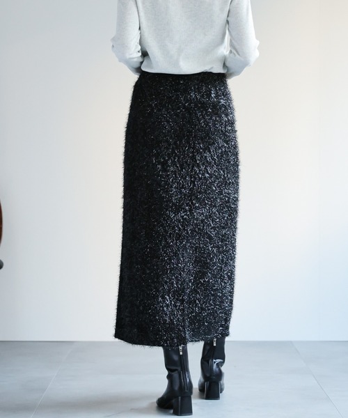 LAC-VERT(ラック・ヴェール)の「ラメボンディングロングスカート(スカート・レディース・ブラック/モカ・FREE)」の4枚目の写真