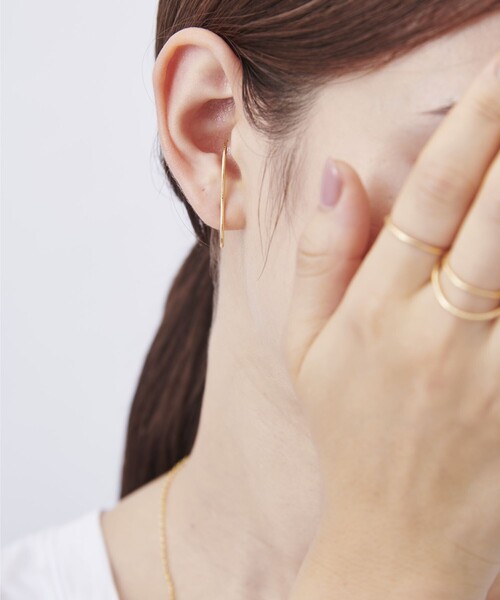ete bijoux（エテビジュー）の「K18YG ドロー ピアス（ピアス（両耳用）・レディース・イエローゴールド・FREE）」の6枚目の写真