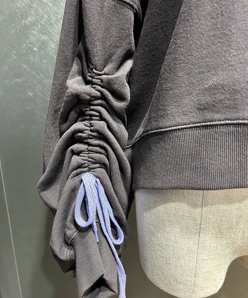 PAGEBOY（ページボーイ）の「ドロストスリーブショートスウェット（スウェット・レディース・チャコールグレー/オートミール・FREE）」の20枚目の写真