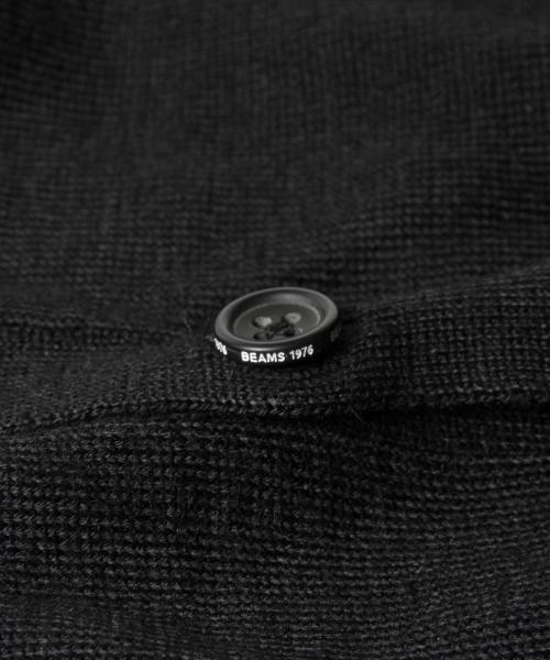 BEAMS(ビームス)の「◆BEAMS / ウール×アクリル Vネック カーディガン/(カーディガン/ボレロ・メンズ・ブラック/ブラウン系その他/ワイン/ネイビー・X-LARGE/SMALL/MEDIUM/LARGE)」の13枚目の写真