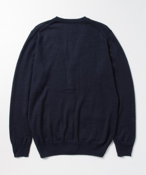 BEAMS(ビームス)の「◆BEAMS / ウール×アクリル Vネック カーディガン/(カーディガン/ボレロ・メンズ・ブラック/ブラウン系その他/ワイン/ネイビー・X-LARGE/SMALL/MEDIUM/LARGE)」の16枚目の写真