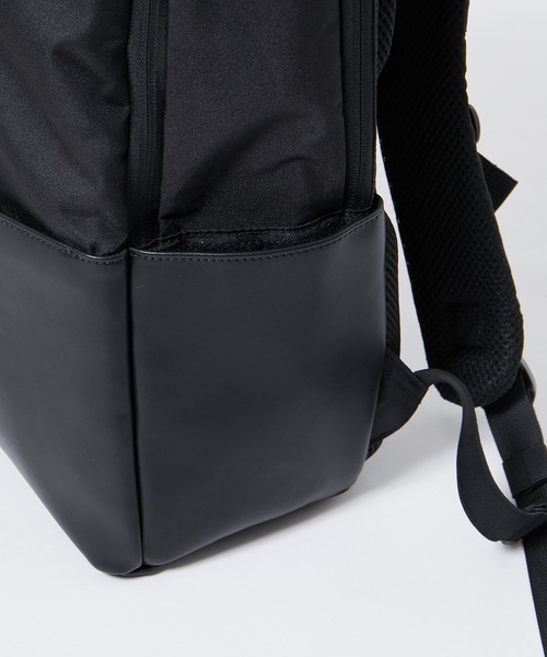 ADAM ET ROPE'（アダムエロペ）の「無重力 バックパック / 撥水