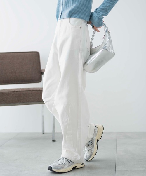 WEGO（ウィゴー）の「WEGO/カーブデニムパンツ（デニムパンツ・レディース・ブラック系1/ホワイト/ライトインディゴブルー・LARGE/MEDIUM/SMALL）」の12枚目の写真