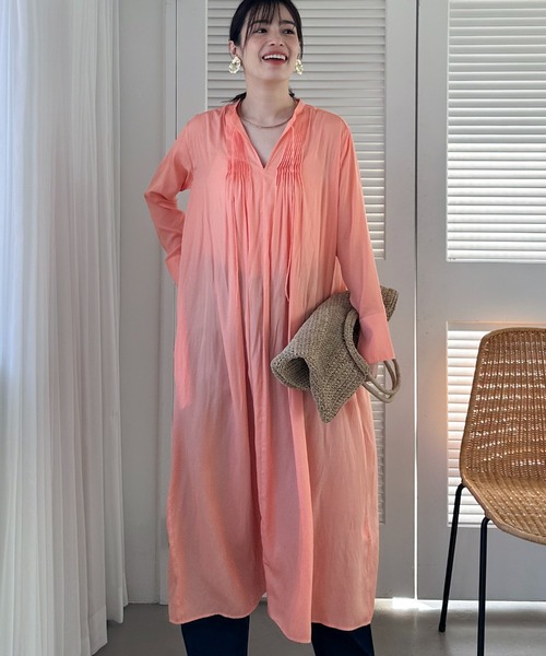 【さらっと着れる☆】HERMES ワンピース Abito maxi cartiglio セール】サテンピンタックマキシワンピース（ワンピース）｜DOUX
