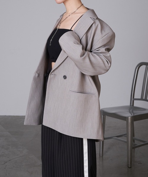 RAY CASSIN(レイカズン)の「袖スリットオーバーサイズジャケット(テーラードジャケット・レディース・アイボリー/ブラック/グレー・FREE)」の10枚目の写真