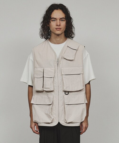 tk.TAKEO KIKUCHI(ティーケータケオキクチ)の「◆タクティカルナイロンベスト(ベスト・メンズ・チャコールグレー/ブラック・88)」の15枚目の写真