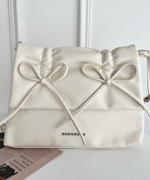 Loueme（ルエム）の「ダブルリボンスクエアショルダーバッグ（ショルダーバッグ・レディース・ブラック/ピンク/ホワイト/シルバー・XS/FREE）」の9枚目の写真