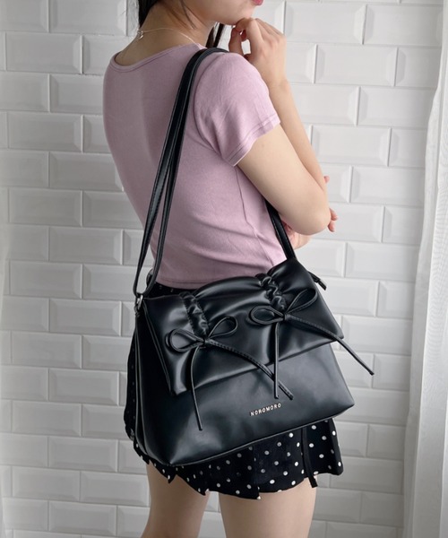 Loueme（ルエム）の「ダブルリボンスクエアショルダーバッグ（ショルダーバッグ・レディース・ブラック/ピンク/ホワイト/シルバー・XS/FREE）」の20枚目の写真