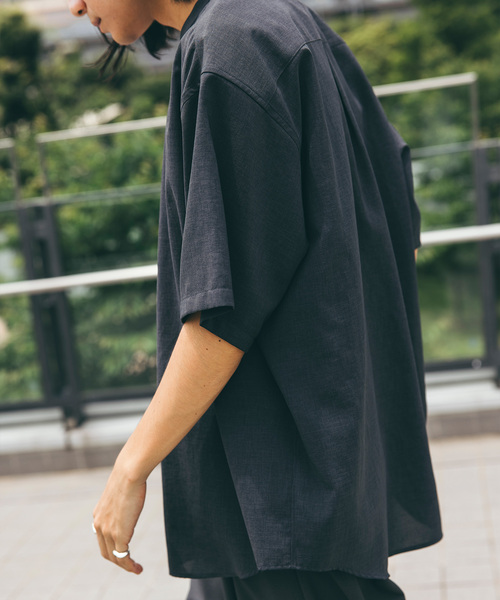 JOURNAL STANDARD（ジャーナルスタンダード）の「”吸水速乾 / 接触冷感” EVALET LIGHT バンドカラー S/S シャツ（シャツ/ブラウス・メンズ・ブラック系その他/アイボリー/ブラウン系その他/コバルトブルー・SMALL/MEDIUM/LARGE）」の6枚目の写真