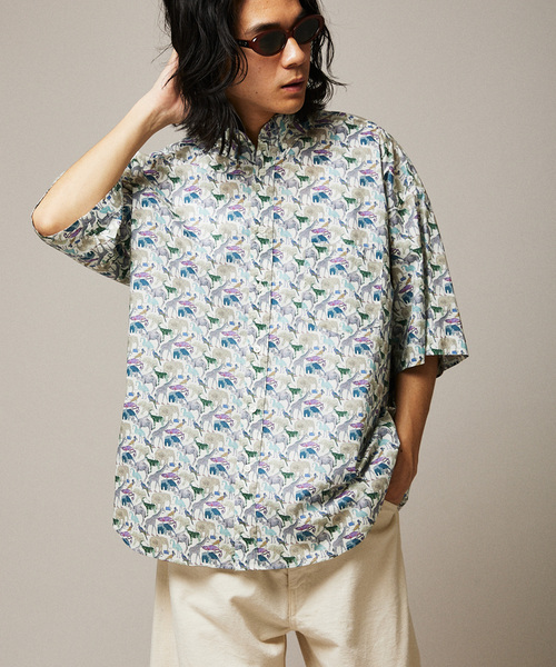 JOURNAL STANDARD(ジャーナルスタンダード)の「【LIBERTY / リバティ】ファットシルエット ボタンダウン S/Sシャツ(シャツ/ブラウス・メンズ・ブラック/ホワイト/ネイビー/コバルトブルー・MEDIUM/LARGE)」の2枚目の写真