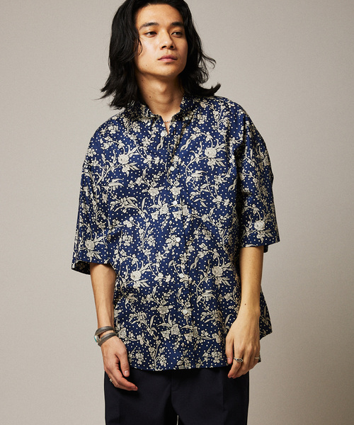 JOURNAL STANDARD(ジャーナルスタンダード)の「【LIBERTY / リバティ】ファットシルエット ボタンダウン S/Sシャツ(シャツ/ブラウス・メンズ・ブラック/ホワイト/ネイビー/コバルトブルー・MEDIUM/LARGE)」の4枚目の写真