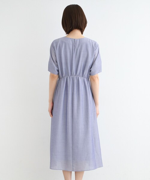 INDIVI（インディヴィ）の「◆【洗える／シアー／スタイルアップ】ハイウエストエアリーワンピース（ワンピース・レディース・ネイビー/ネイビー系3/ブラウン系その他4・40/38/36/15 /13/05/03/19）」の19枚目の写真