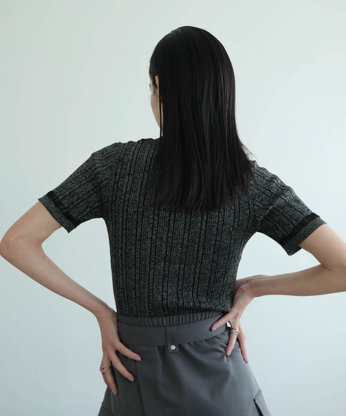 LADYMADE(レディメイド)の「スリットシアーレイヤードラメニット(ニット/セーター・レディース・ラベンダー/ライトグレー/ブラック・FREE)」の14枚目の写真