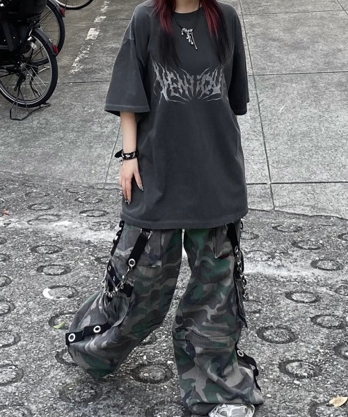 ★韓国の人気★LUVCRUSH X ヴィンセンツォ★民衆 半袖Tシャ.ツ★ Tシャツ 半袖 お城 プリント ラウンドネック 韓国ファッション