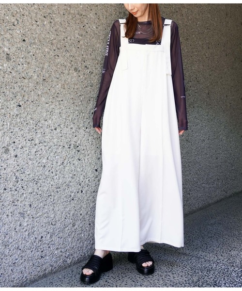 ANAP（アナップ）の「ベルトデザインワイドサロペット（サロペット/オーバーオール・レディース・ダークグレー/アイボリー・FREE）」の5枚目の写真