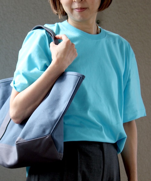 United Athle(ユナイテッドアスレ)の「【UNITED ATHLE】5.6オンスハイクオリティークルーネックショートスリーブTシャツ 半袖無地T 5001(Tシャツ/カットソー・レディース・レッド/ベージュ/スミクロ/パープル/ロイヤルブルー/ネイビー/ピンク/ライトグリーン/グリーン/ホワイト/オレンジ/イエロー/ラベンダー/ライトピンク/サックスブルー/ライトブルー/グレイッシュベージュ/アイボリー/ブラック/ライトイエロー/ターコイズブルー/アッシュグレー/グレー/オフホワイト・L/M/S/XL)」の15枚目の写真