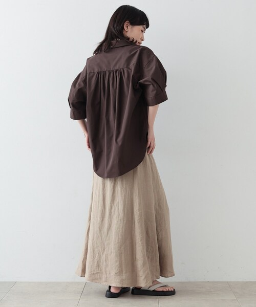 GALLEST（ギャレスト）の「◆タックスリーブフォルムシャツ（シャツ/ブラウス・レディース・ライトブルー/ダークブラウン/ホワイト・34/38）」の13枚目の写真