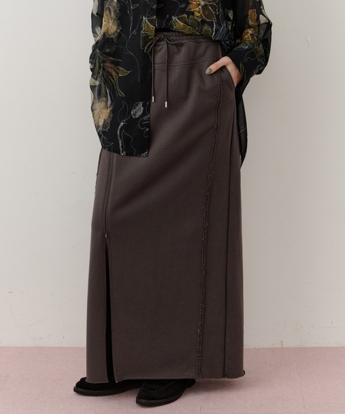 深スリットスウェットIラインスカート（スカート）｜LA BELLE ETUDE