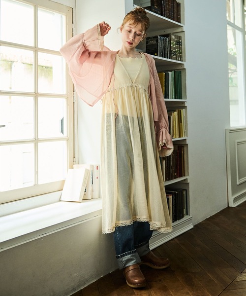 Crisp（クリスプ）の「Vネックメッシュレースワンピース（ワンピース・レディース・ブラック/アイボリー・FREE）」の17枚目の写真