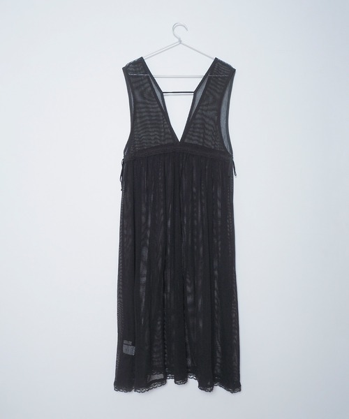 Crisp（クリスプ）の「Vネックメッシュレースワンピース（ワンピース・レディース・ブラック/アイボリー・FREE）」の7枚目の写真