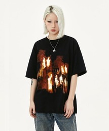 オーバーサイズ ファイヤーフォトプリントTシャツ
