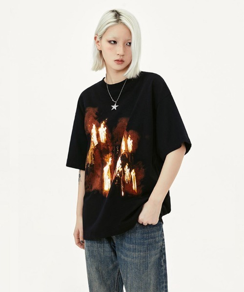 オーバーサイズ ファイヤーフォトプリントTシャツ（Tシャツ/カットソー）｜Ressaca（レサーカ）