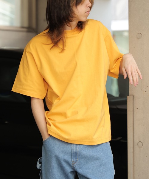 United Athle(ユナイテッドアスレ)の「【UNITED ATHLE】7.1オンス Heavyweight オープンエンド ショートスリーブTシャツ /ヘビーウェイト/クルーネック 秋 秋服 2026年秋冬(Tシャツ/カットソー・メンズ・モスグリーン/アッシュ/ゴールド/ホワイト/ブラック/ネイビー・L/XL/M/S)」の6枚目の写真