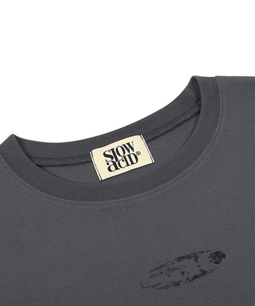 ALAND（エーランド）の「SLOW ACID／CRACKSACロゴT（Tシャツ/カットソー・レディース・チャコール/ベージュ/ホワイト・FREE）」の15枚目の写真