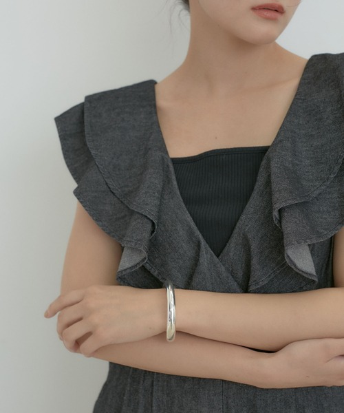 エヴィス　バングル VIS(ビス) / バネ式メタルバングル (アクセサリー / バングル