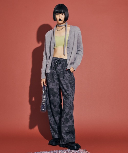 uyu.（ウユ）の「バックオープンバイカラーブラトップ（キャミソール・レディース・グレー/イエロー/ブラック/ブラック系その他/ブラウン/ホワイト・FREE）」の14枚目の写真