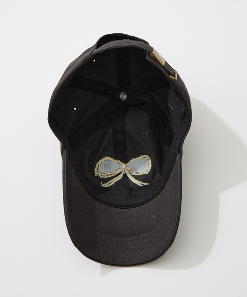 CIAOPANIC TYPY（チャオパニックティピー）の「【KIDS】リボン刺繍キャップ（キャップ・キッズ・ブラック/オフホワイト・ONE SIZE）」の8枚目の写真