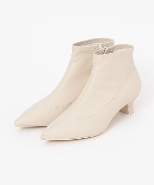 LOWRYS FARM(ローリーズファーム)の「ポインテッドブーツ 140498(ブーツ・レディース・アイボリー/ブラック/シルバー・MEDIUM/LARGE)」の10枚目の写真