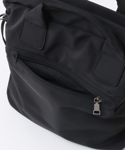 Cepica（セピカ）の「牛革×ナイロンWポケットトートバッグ（トートバッグ・レディース・ブラック・FREE）」の6枚目の写真