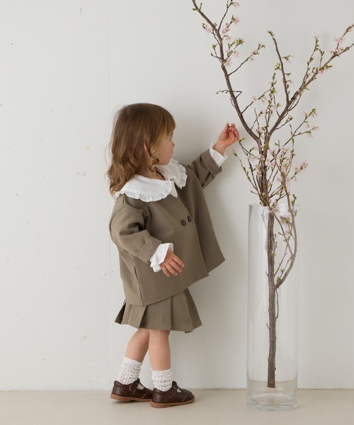 riziere（リジェール）の「ノーカラージャケットプリーツスカートセットアップ（スーツセット・キッズ・アイボリー/カーキ系/ネイビー・90/100/110/120/130/140/150）」の22枚目の写真