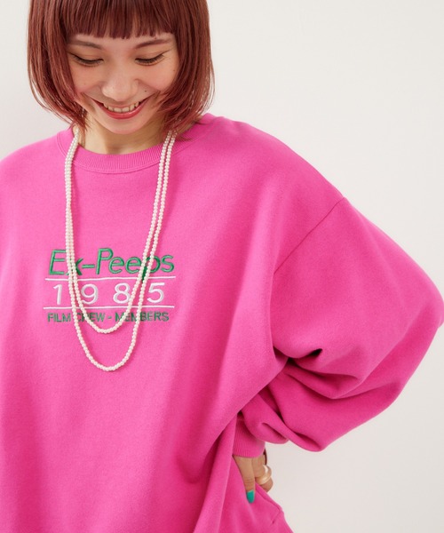 RODEO CROWNS WIDE BOWL(ロデオクラウンズワイドボウル)の「Multi Graphicスウェットトップス(スウェット・レディース・ブルー/チャコールグレー/スモークピンク/グレー×ホワイト・FREE)」の4枚目の写真