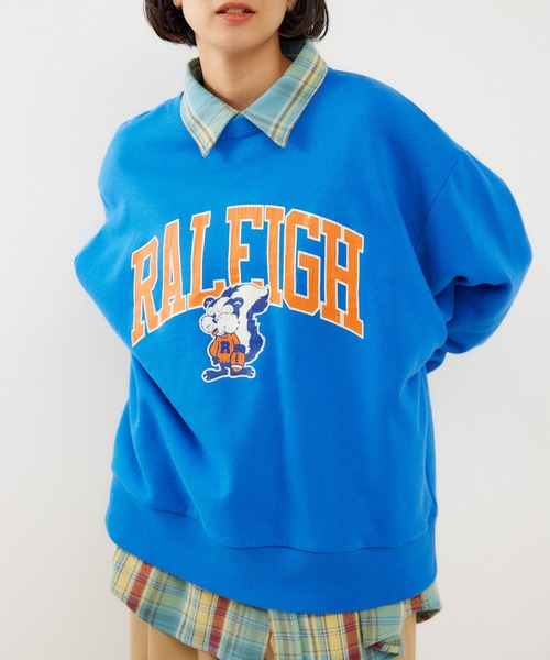 RODEO CROWNS WIDE BOWL(ロデオクラウンズワイドボウル)の「Multi Graphicスウェットトップス(スウェット・レディース・ブルー/チャコールグレー/スモークピンク/グレー×ホワイト・FREE)」の3枚目の写真