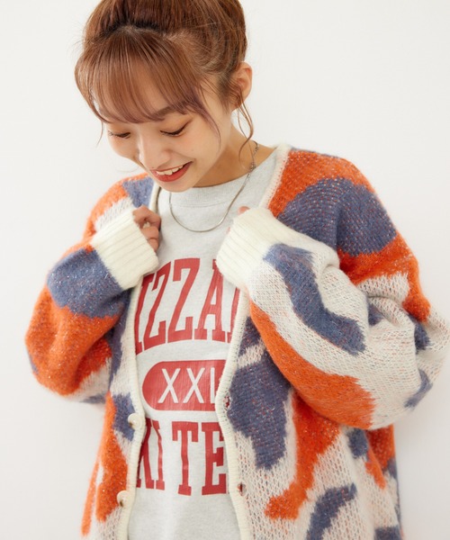 RODEO CROWNS WIDE BOWL(ロデオクラウンズワイドボウル)の「Multi Graphicスウェットトップス(スウェット・レディース・ブルー/チャコールグレー/スモークピンク/グレー×ホワイト・FREE)」の11枚目の写真