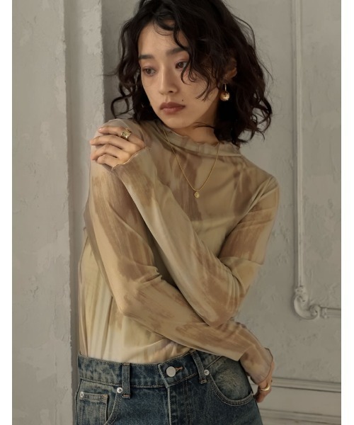 Re:EDIT(リエディ)の「シアーマーブル柄ハイネックトップス(Tシャツ/カットソー・レディース・グレー/ベージュ・MEDIUM/LARGE)」の7枚目の写真