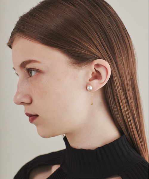 SWAROVSKI　ヴィンテージ　パール　パヴェ　ピアス　ゴールドカラー セール】【 金属アレルギー対応 】 2way パールピアス