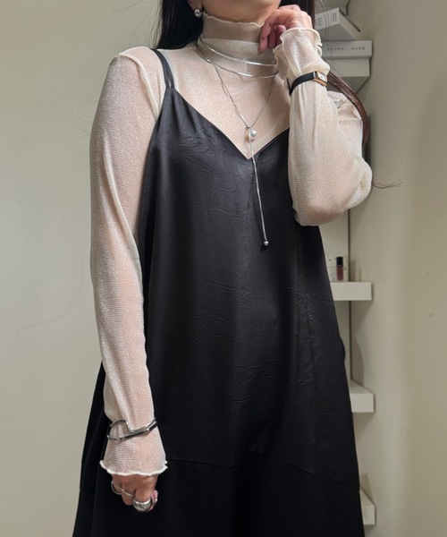 ULEULA（ウルア）の「ラメチュールハイネックカットソー（Tシャツ/カットソー・レディース・アイボリー/グレー/ブラック・FREE）」の10枚目の写真