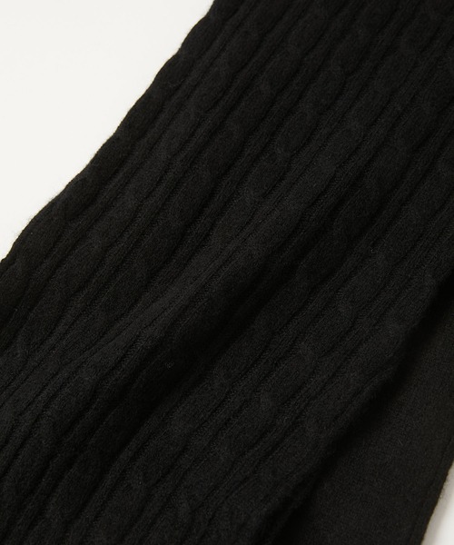 KATHARINE HAMNETT LONDON （キャサリンハムネットロンドン）の「KATHARINE HAMNETT LONDON/キャサリンハムネットロンドン カシミヤ混 ケーブルミニマフラー（マフラー・メンズ・ブラック/グレー/ネイビー・FREE）」の10枚目の写真