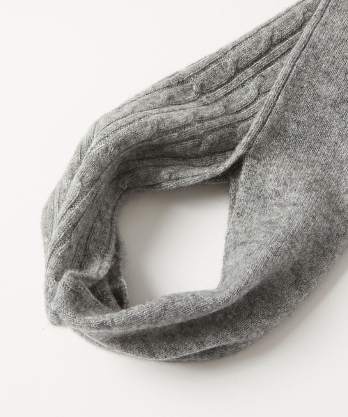 KATHARINE HAMNETT LONDON （キャサリンハムネットロンドン）の「KATHARINE HAMNETT LONDON/キャサリンハムネットロンドン カシミヤ混 ケーブルミニマフラー（マフラー・メンズ・ブラック/グレー/ネイビー・FREE）」の6枚目の写真