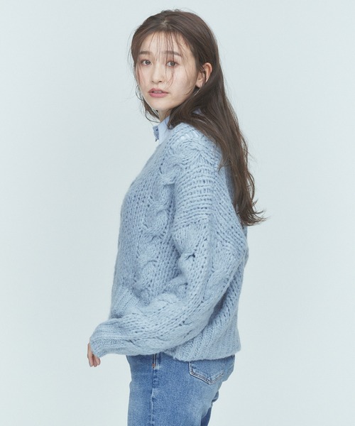 BLUE×PALANG（ブルーパラン）の「【ZOZOTOWN限定】CABLE BIG KNIT（ニット/セーター・レディース・ブルー・FREE）」の4枚目の写真