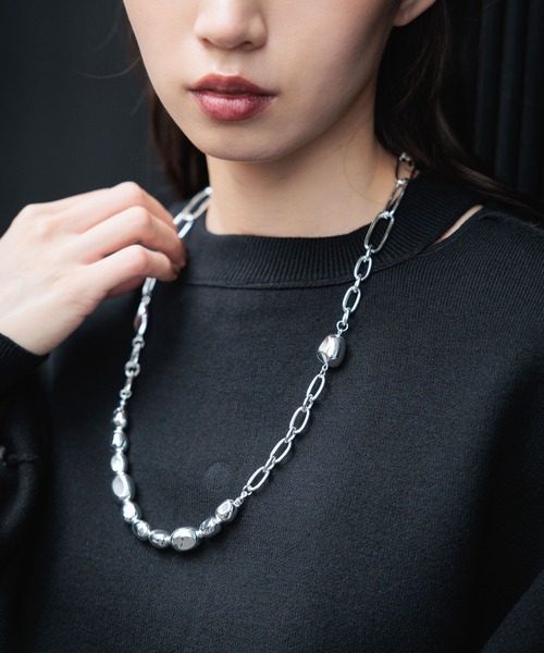 HARE（ハレ）の「チェーンツキカチューシャ(HARE)（カチューシャ・レディース・ホワイト/シルバー・FREE）」の16枚目の写真