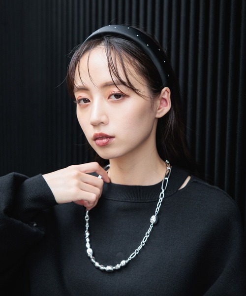 HARE（ハレ）の「チェーンツキカチューシャ(HARE)（カチューシャ・レディース・ホワイト/シルバー・FREE）」の12枚目の写真