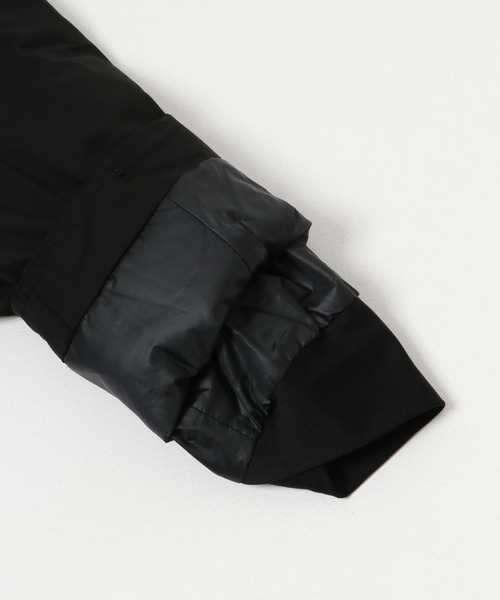 DESCENTE ALLTERRAIN（デサント　オルテライン）の「DESCENTE ALLTERRAIN　MOUNTAINEER（ダウンジャケット/コート・メンズ・ネイビー/ブラック・LARGE/MEDIUM）」の16枚目の写真